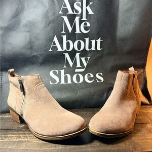 Lucky Brand Suede Taupe Ankle Booties Size 6.5